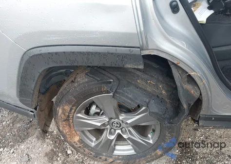 2024 Toyota Rav4 Hybrid Xle из США, поврежденный, VIN 4T3RWRFV5RU132788